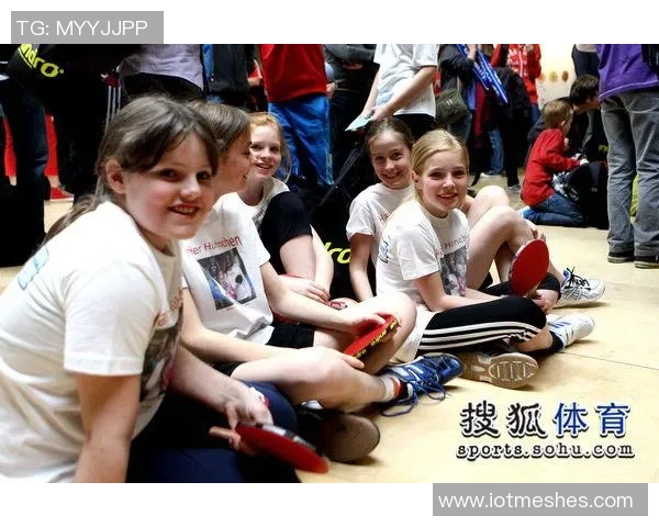 德国球迷组织警告加强球场安全措施可能引发更大规模抗议活动