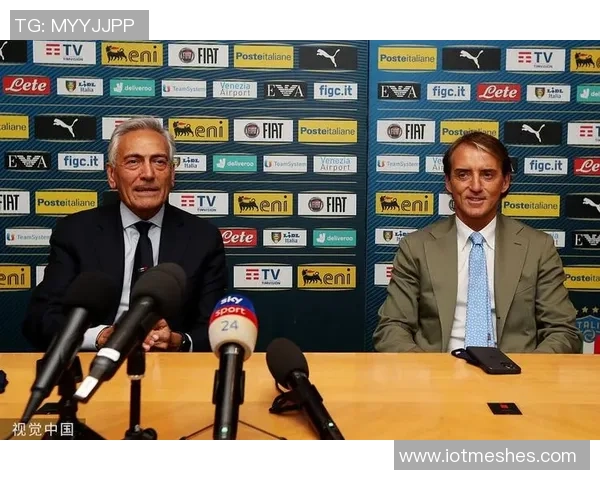 克里斯坦特与曼奇尼将与罗马续约至2029年展现球队未来信心